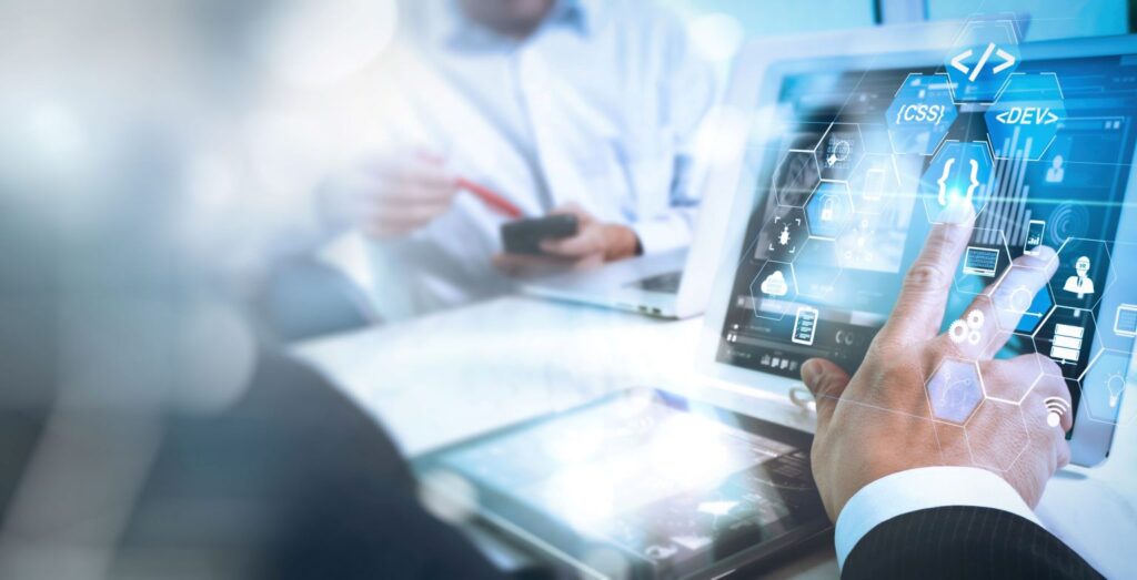 Enhancing Efficiency: How Malaysia Utility Company Leveraged AWS and Strateq for Cloud Migration and Management 1 Strateq Cloud Solutions 1